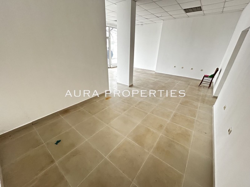 Продава МАГАЗИН, гр. Разград, Бели Лом, снимка 3 - Магазини - 52602955