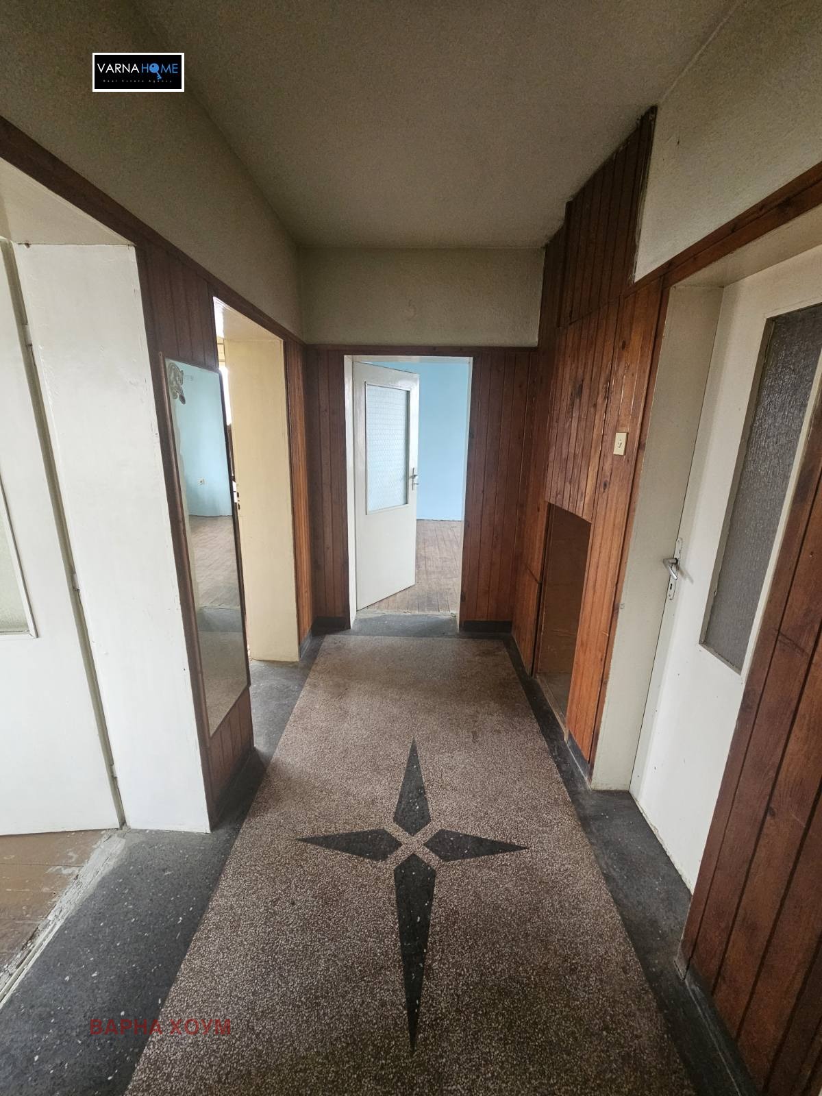 Продава ЕТАЖ ОТ КЪЩА, гр. Варна, Галата, снимка 8 - Етаж от къща - 54071350