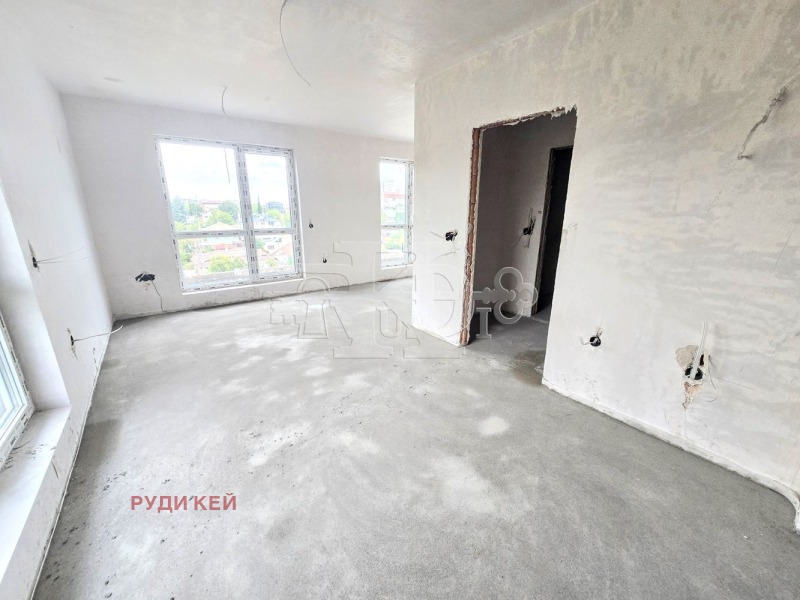 Продава 2-СТАЕН в град Варна, Левски 2 - 60 кв.м / 123 000 € » 240 567.09 лв., РУДИ КЕЙ