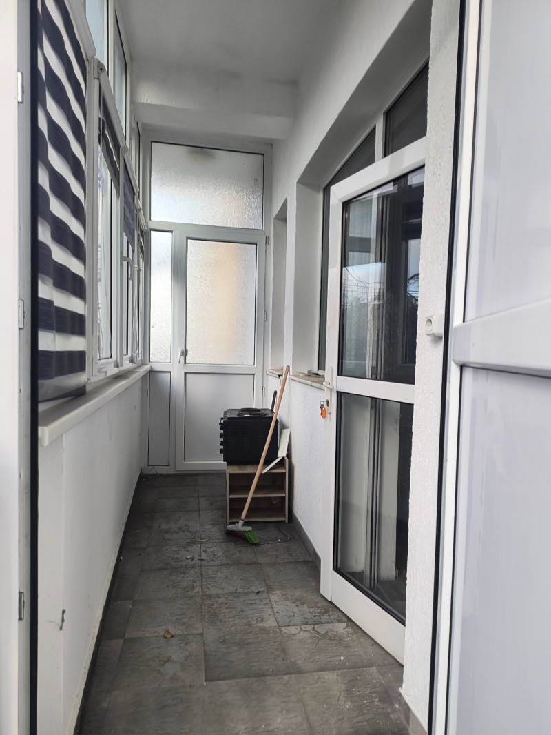 Продава 1-СТАЕН, гр. Враца, Център, снимка 3 - Апартаменти - 52751385