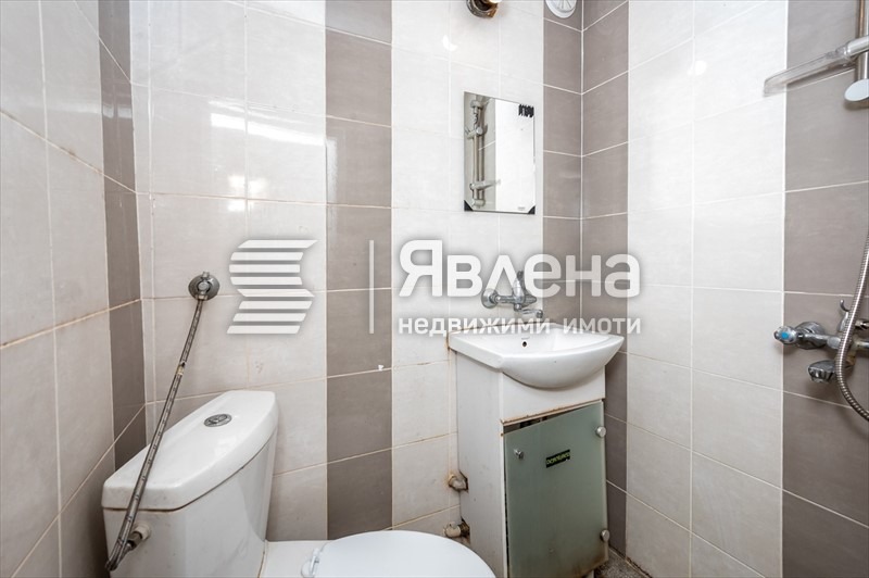Продава 3-СТАЕН, гр. София, Център, снимка 12 - Апартаменти - 55083032