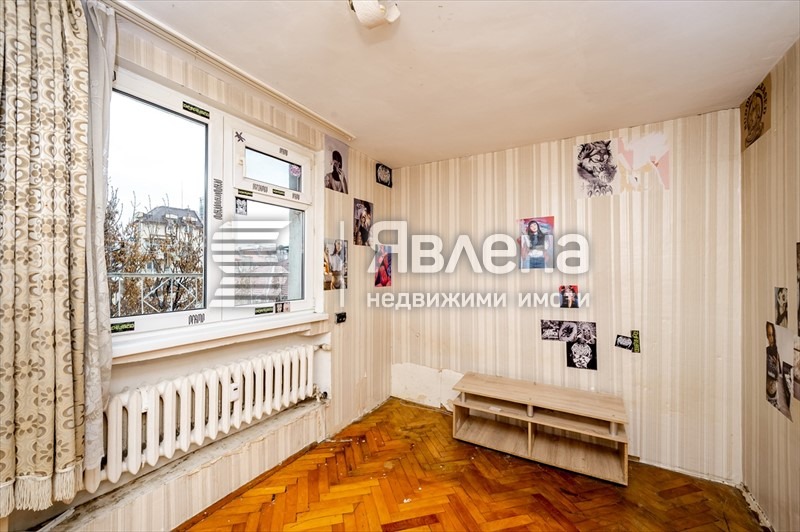 Продава 3-СТАЕН, гр. София, Център, снимка 11 - Апартаменти - 55083032