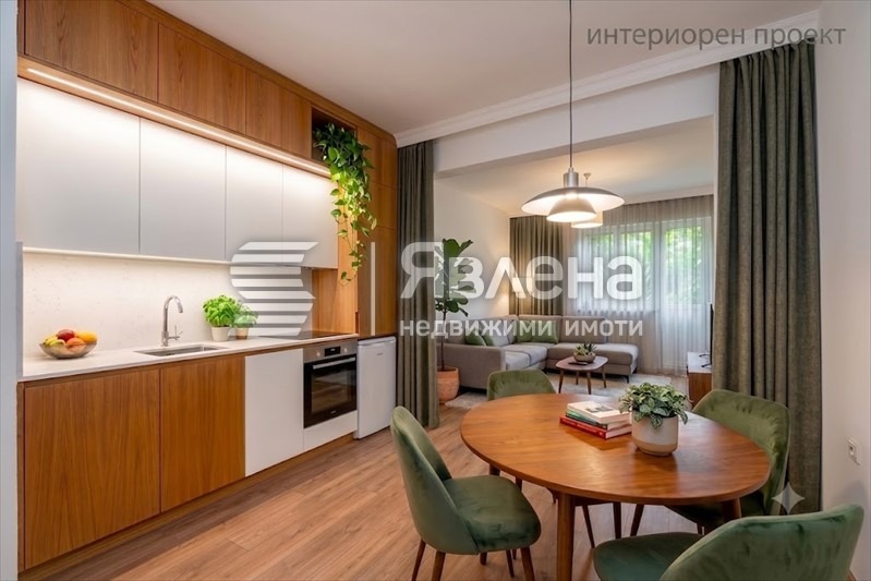 Продава 3-СТАЕН, гр. София, Център, снимка 15 - Апартаменти - 55083032