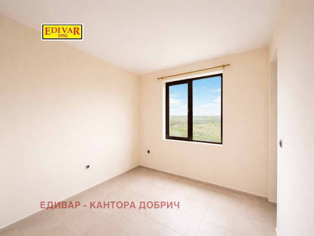 Продава КЪЩА, с. Полковник Свещарово, област Добрич, снимка 5 - Къщи - 53969524