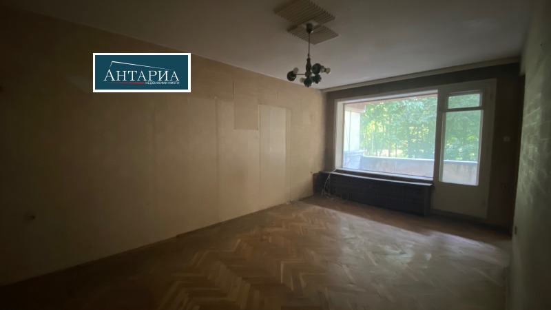 Продава  3-стаен град София , Изток , 105 кв.м | 82566204 - изображение [2]