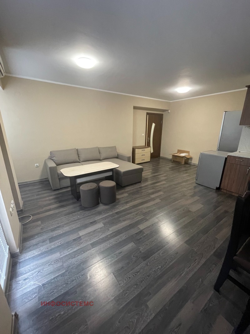 Till salu  2 sovrum Sofia , Banisjora , 108 kvm | 79032035