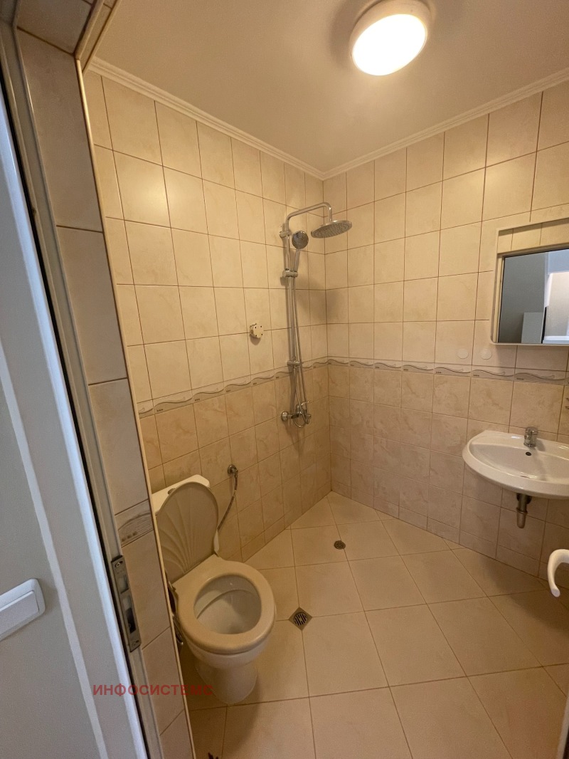 Till salu  2 sovrum Sofia , Banisjora , 108 kvm | 79032035 - bild [7]