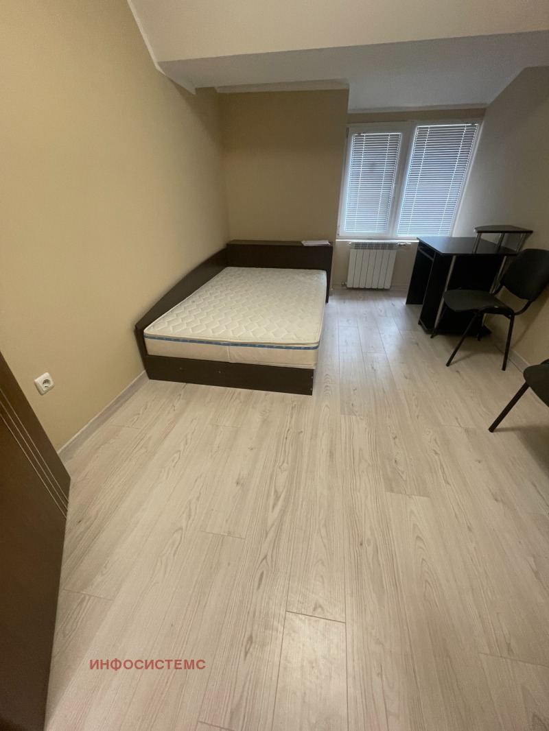 Till salu  2 sovrum Sofia , Banisjora , 108 kvm | 79032035 - bild [8]