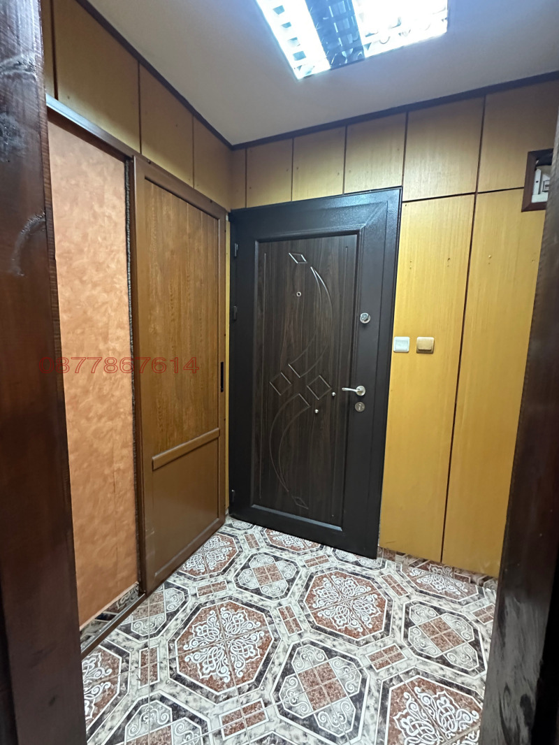 Продава 3-СТАЕН, гр. Хасково, Център, снимка 10 - Апартаменти - 53423510