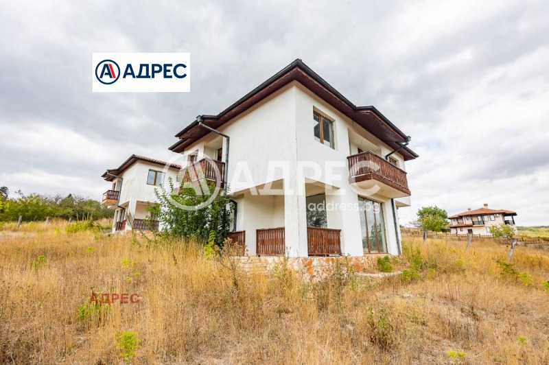 Продава КЪЩА, област Добрич, с. Църква • 97000 € • 39437320 — Holmes.bg