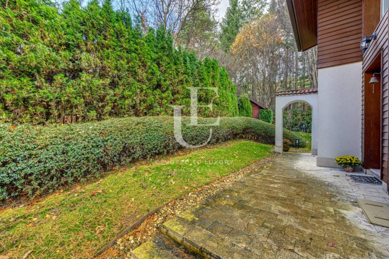 Продава КЪЩА, гр. София, м-т Камбаните, снимка 15 - Къщи - 52564199