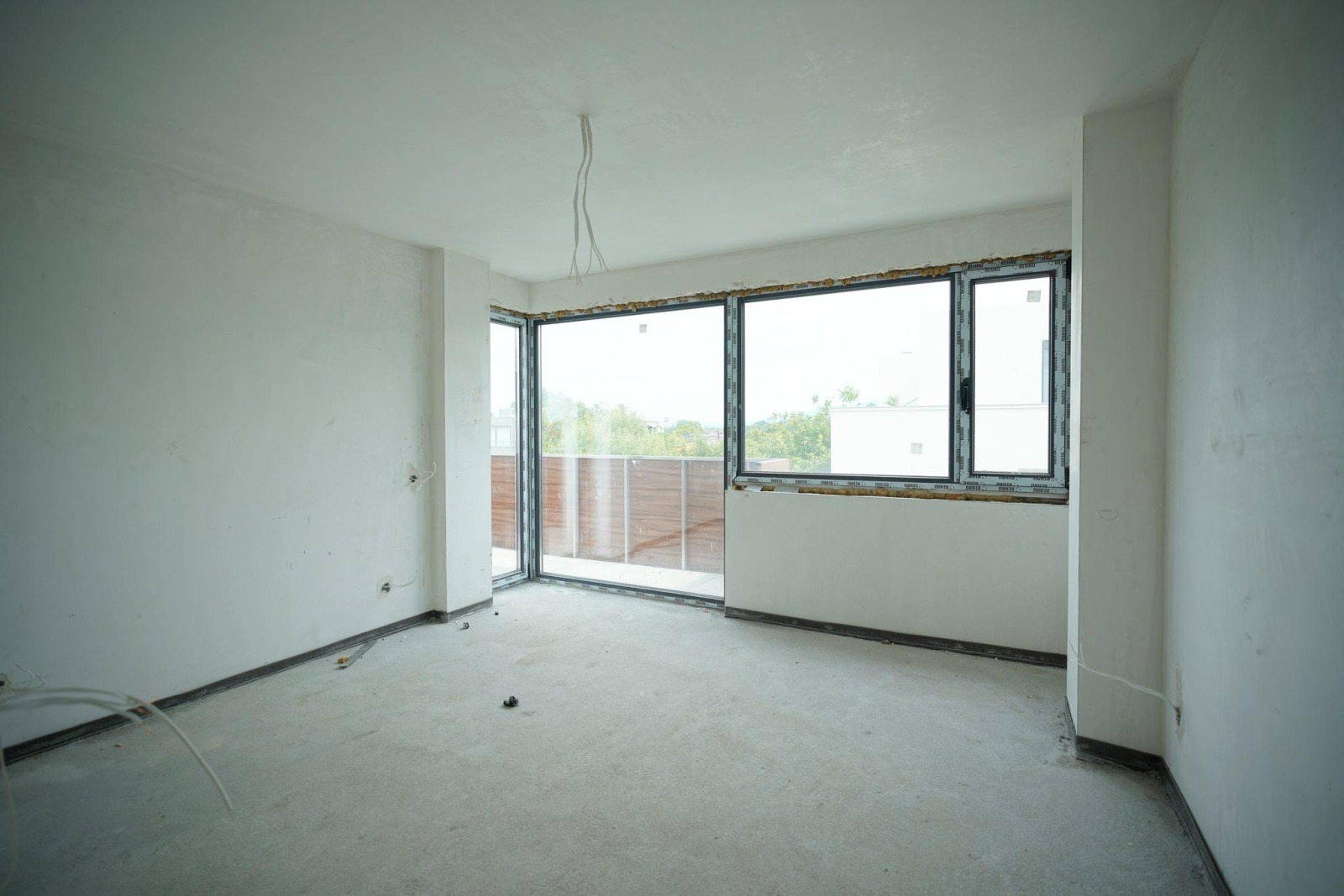 Продава МНОГОСТАЕН, гр. София, Горубляне, снимка 2 - Апартаменти - 52065277