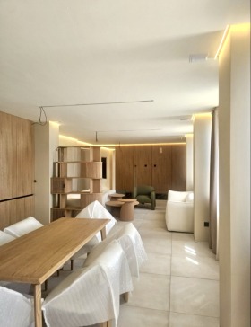 4-СТАЕН, 451 m2