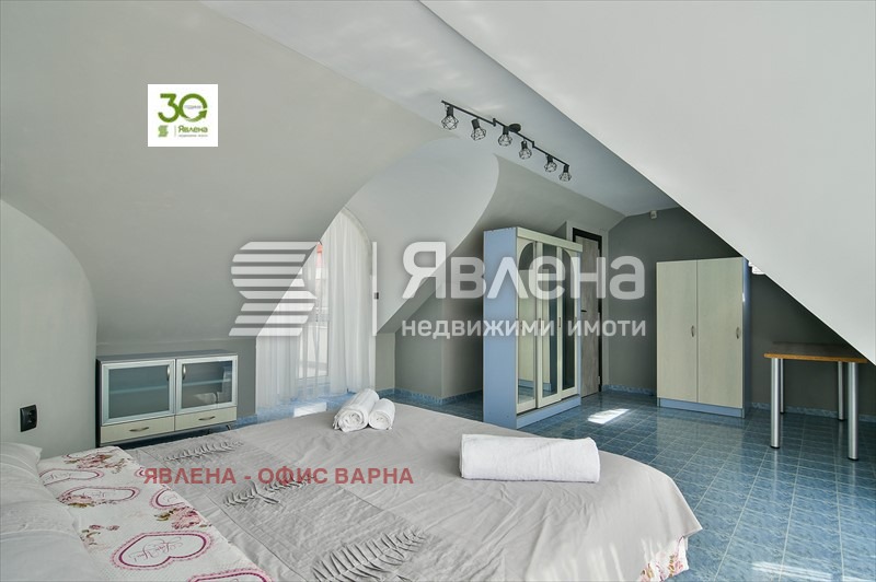 Продава МНОГОСТАЕН, гр. Варна, Център, снимка 14 - Апартаменти - 56640496