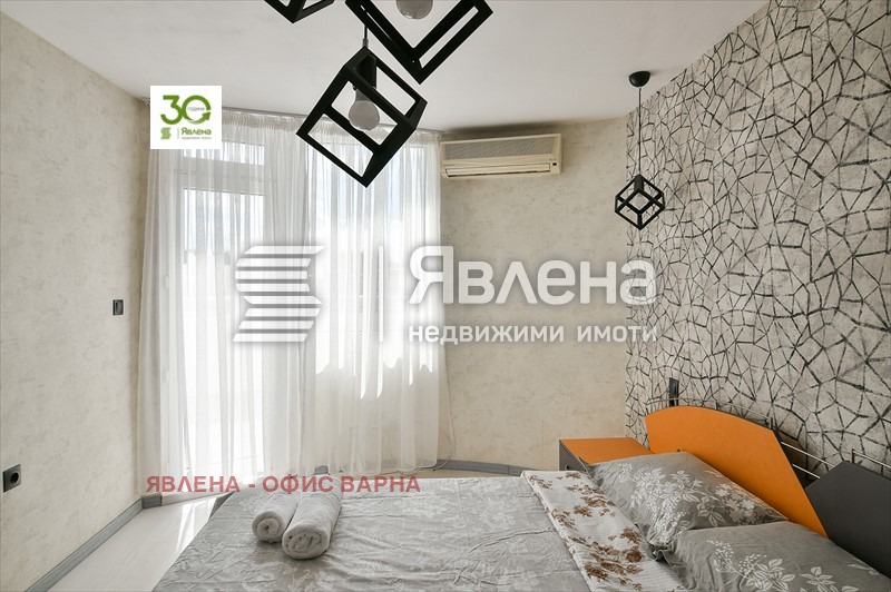 Продава МНОГОСТАЕН, гр. Варна, Център, снимка 9 - Апартаменти - 56640496