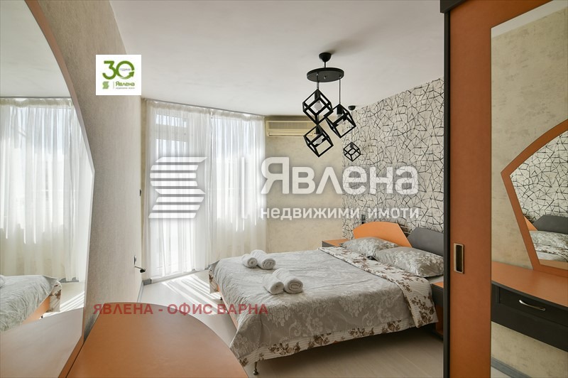 Продава МНОГОСТАЕН, гр. Варна, Център, снимка 8 - Апартаменти - 56640496