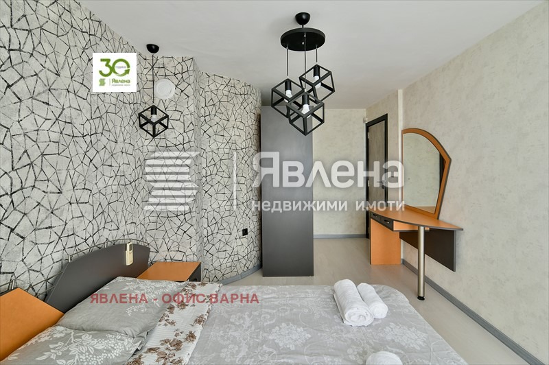 Продава МНОГОСТАЕН, гр. Варна, Център, снимка 10 - Апартаменти - 56640496