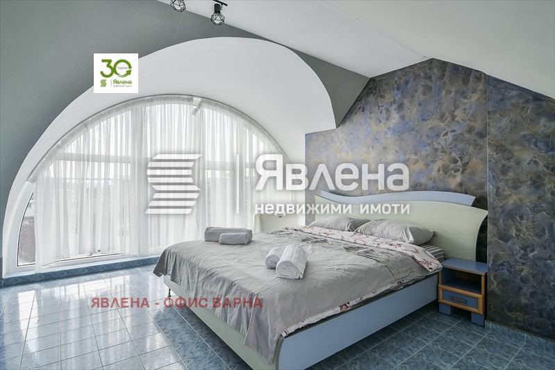 Продава МНОГОСТАЕН, гр. Варна, Център, снимка 13 - Апартаменти - 56640496