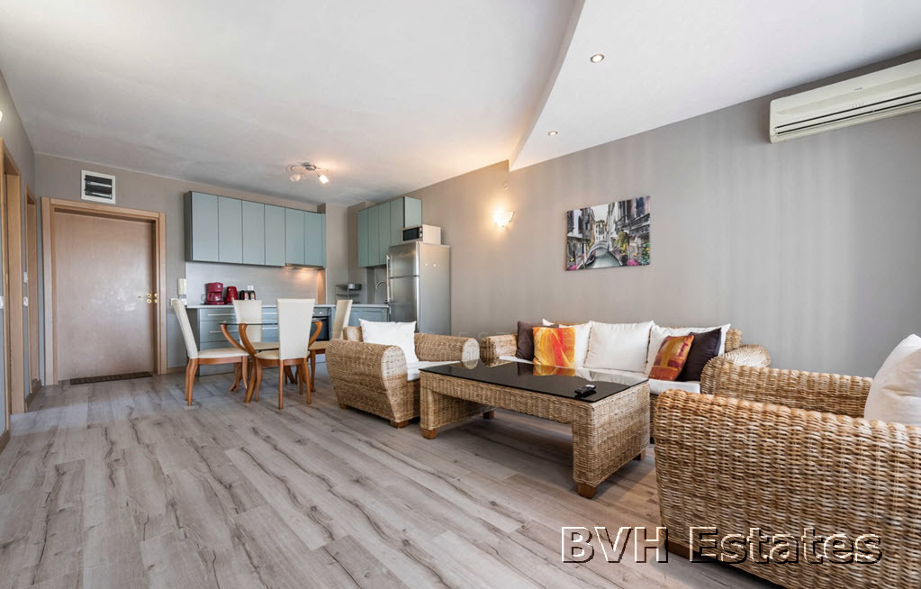Продава 3-СТАЕН, гр. Бяла, област Варна, снимка 3 - Апартаменти - 54053498