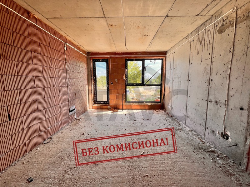 Продава  2-стаен, град Пловдив, Коматевски възел • 89 869 EUR • ID 25109819 — holmes.bg - [1] 