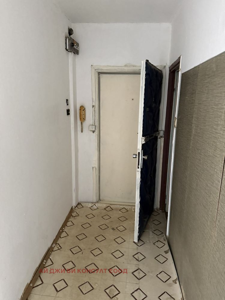 Продава 2-СТАЕН, гр. София, Люлин 3, снимка 9 - Апартаменти - 56325008