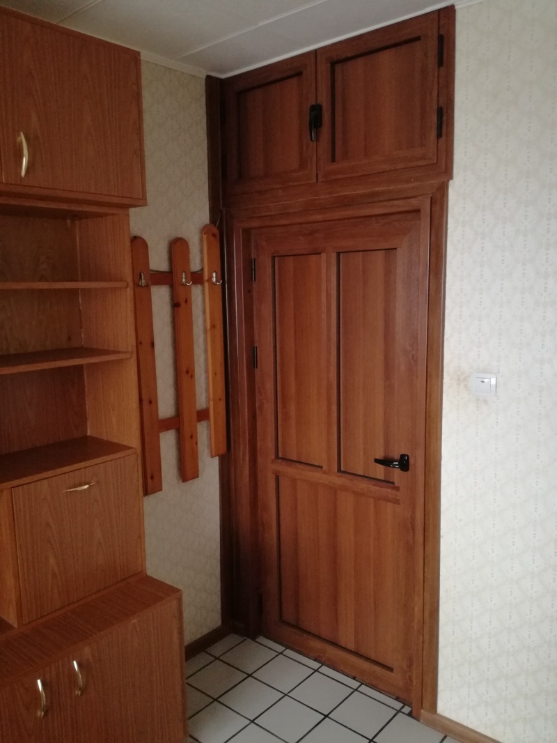 Продава 3-СТАЕН, гр. Казанлък, област Стара Загора, снимка 5 - Апартаменти - 52782841