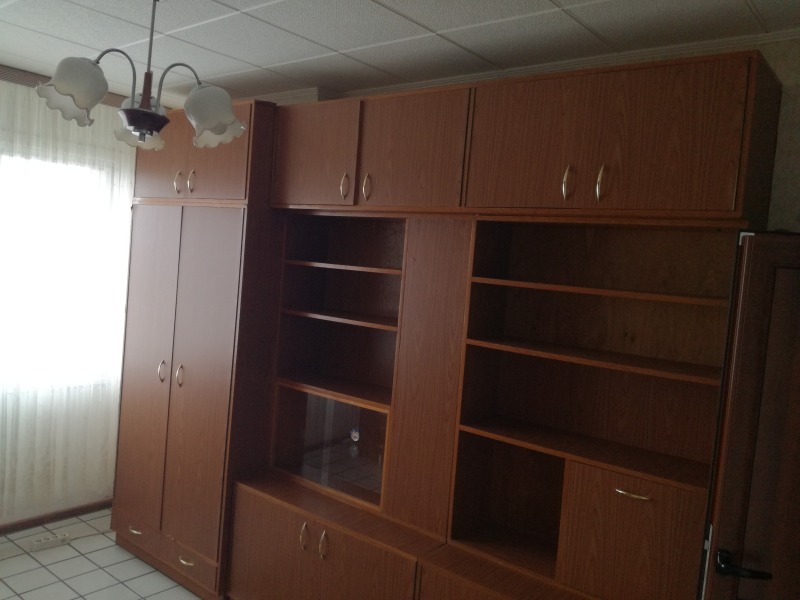 Продава 3-СТАЕН, гр. Казанлък, област Стара Загора, снимка 3 - Апартаменти - 52782841