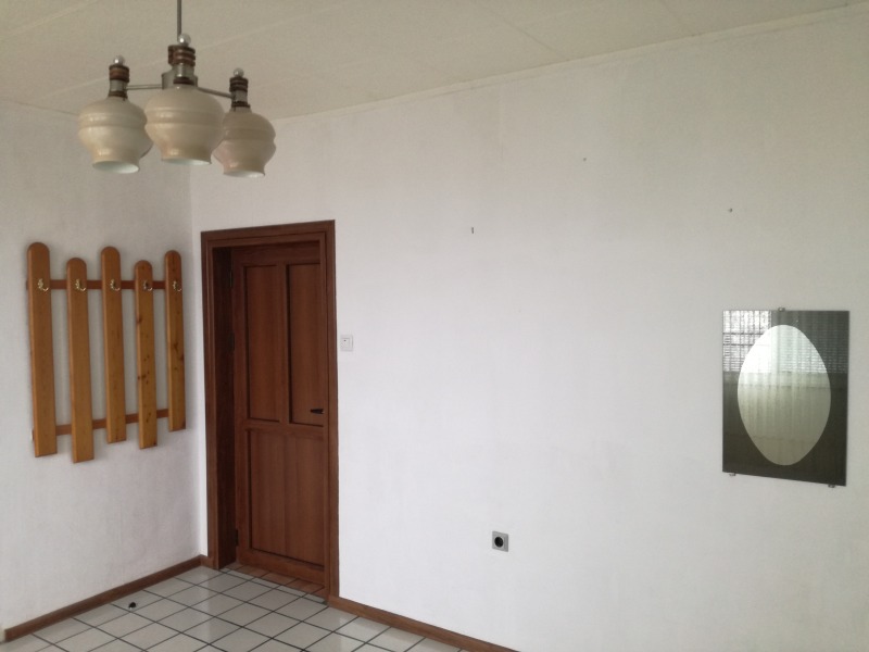 Продава 3-СТАЕН, гр. Казанлък, област Стара Загора, снимка 6 - Апартаменти - 52782841