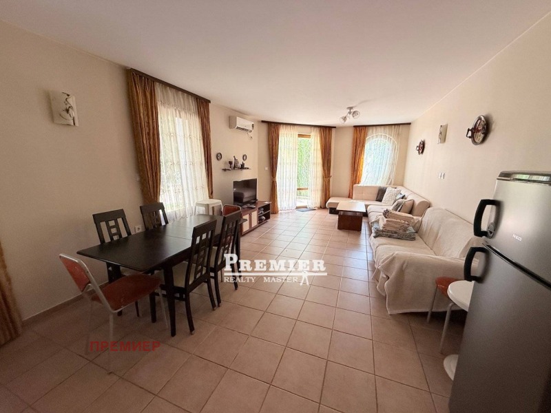 En venta  2 dormitorios región Burgas , k.k. Slanchev bryag , 90 metros cuadrados | 87187785 - imagen [2]