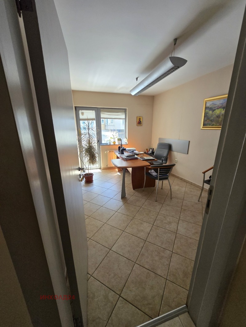 Продава  4-стаен град София , Лозенец , 135 кв.м | 16430451 - изображение [4]