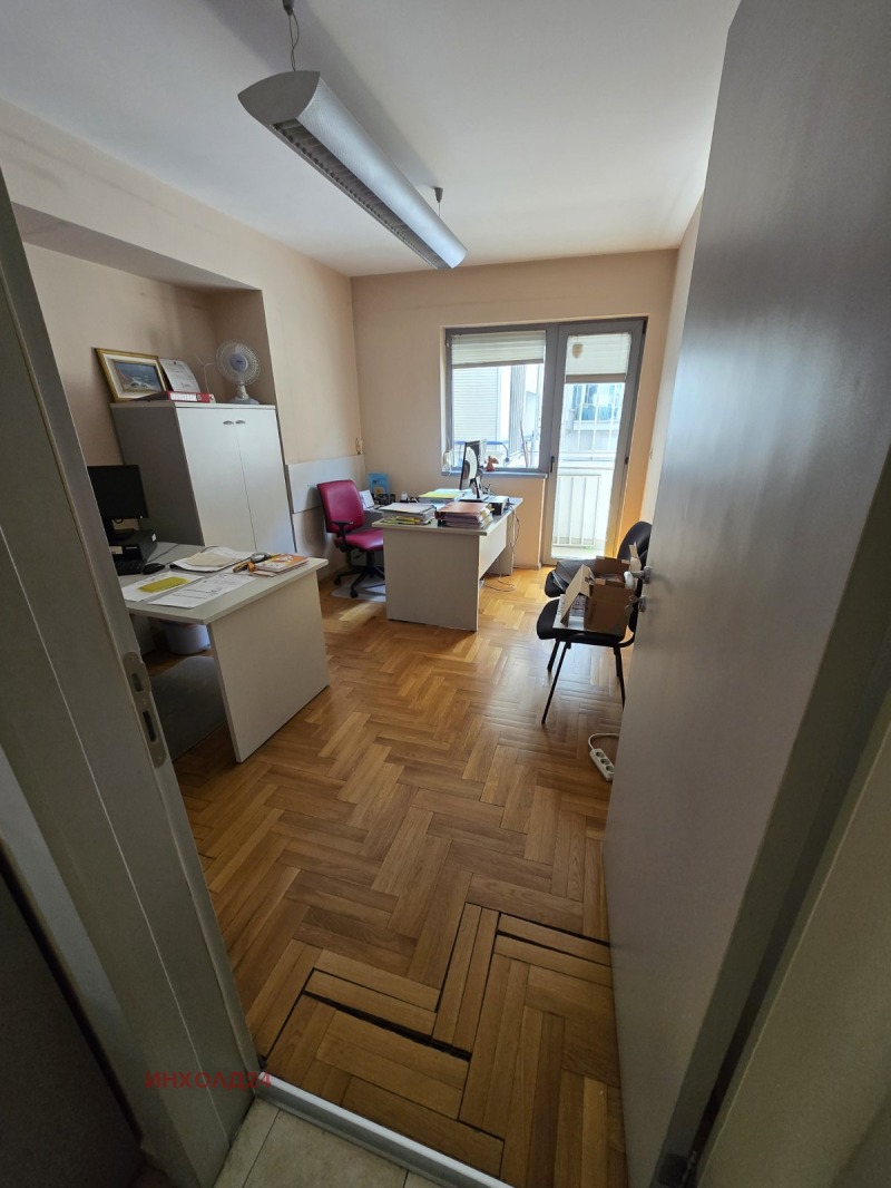 Продава  4-стаен град София , Лозенец , 135 кв.м | 16430451 - изображение [13]