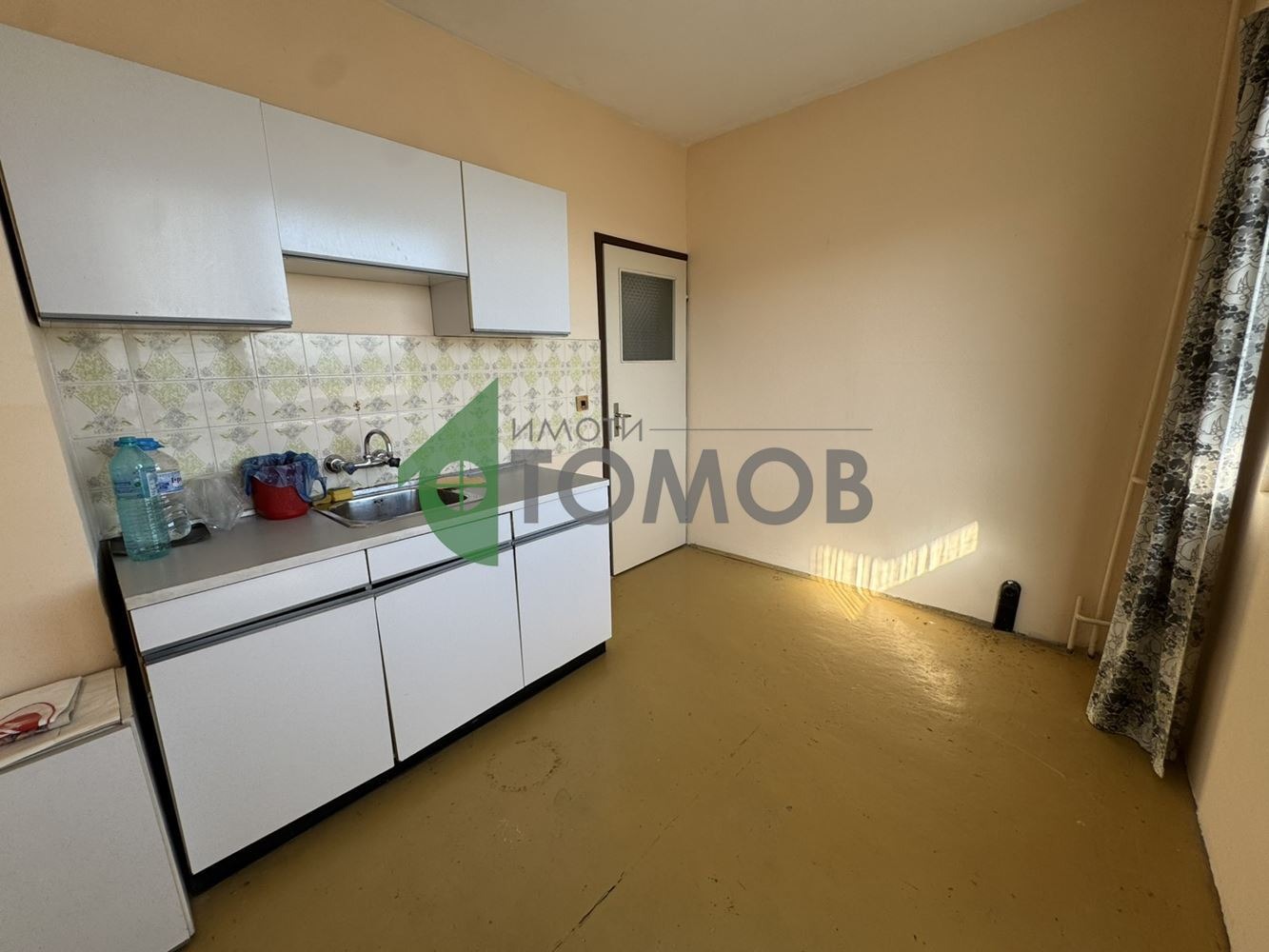 Продава 1-СТАЕН, гр. Шумен, Добруджански, снимка 3 - Апартаменти - 55897677
