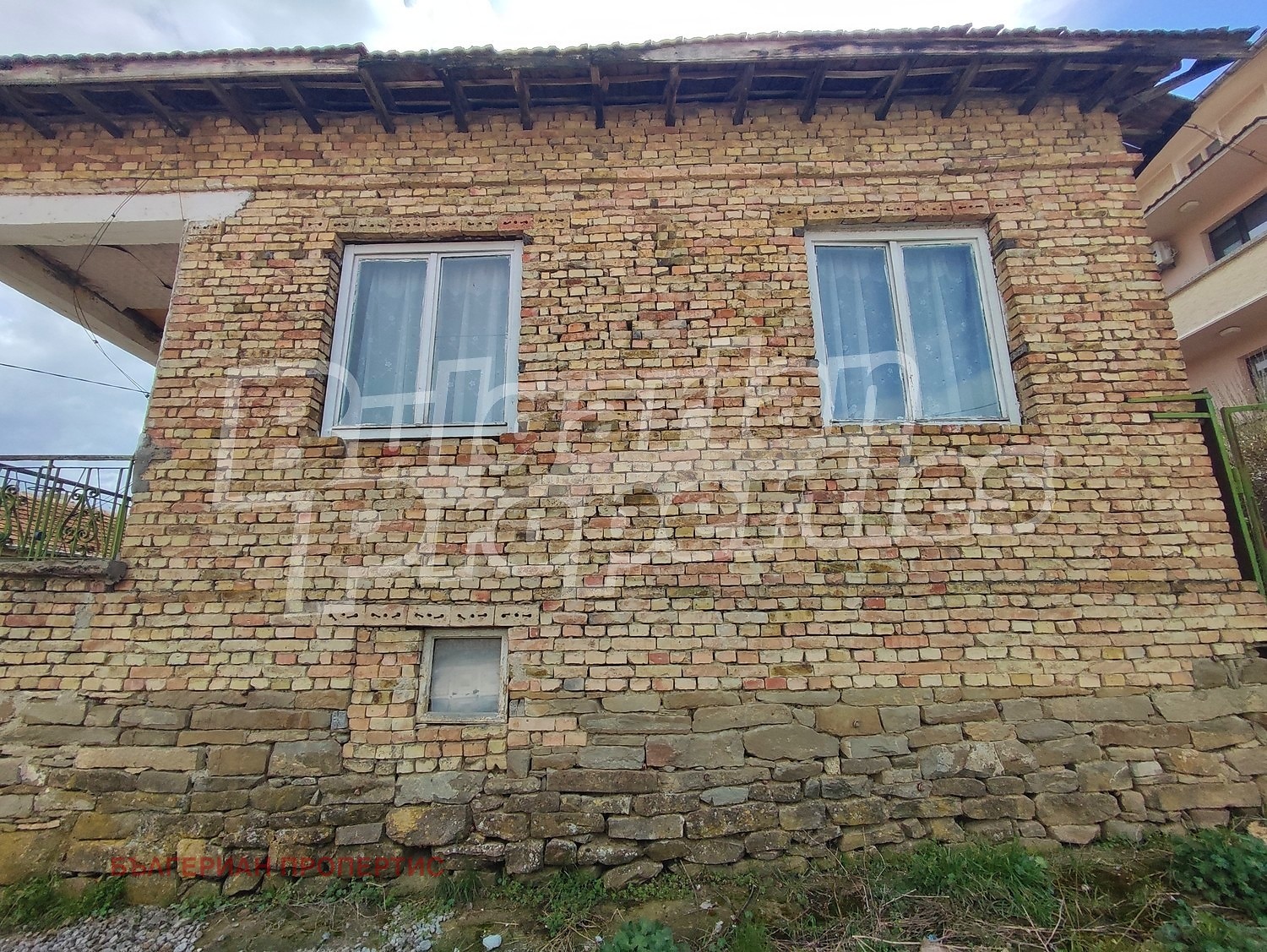 Продава КЪЩА, гр. Велики Преслав, област Шумен, снимка 5 - Къщи - 54105084