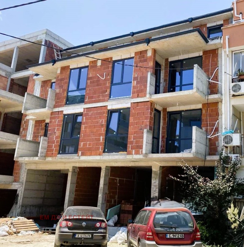 Προς πώληση  1 υπνοδωμάτιο περιοχή Μπουργκάς , Σοζοπολ , 71 τ.μ | 32704484
