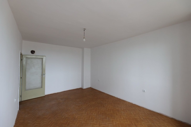 Te koop  1 slaapkamer Stara Zagora , Kazanski , 65 m² | 91651372