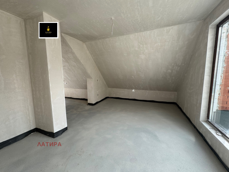 Продаја  2 спаваће собе Софија , Хаджи Димитар , 125 м2 | 92842608 - слика [13]