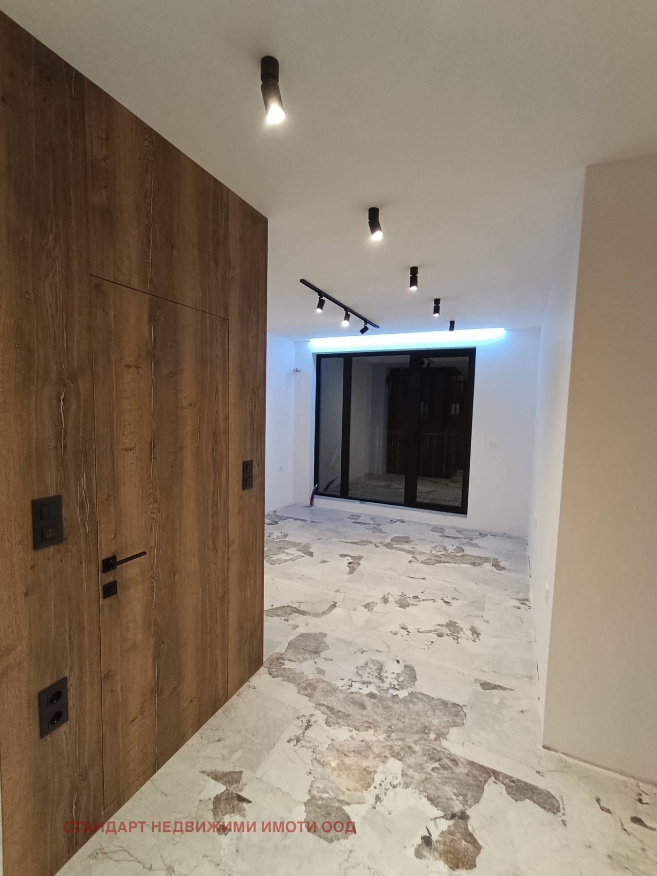 Продава 1-СТАЕН, гр. Пловдив, Тракия, снимка 5 - Апартаменти - 55058623