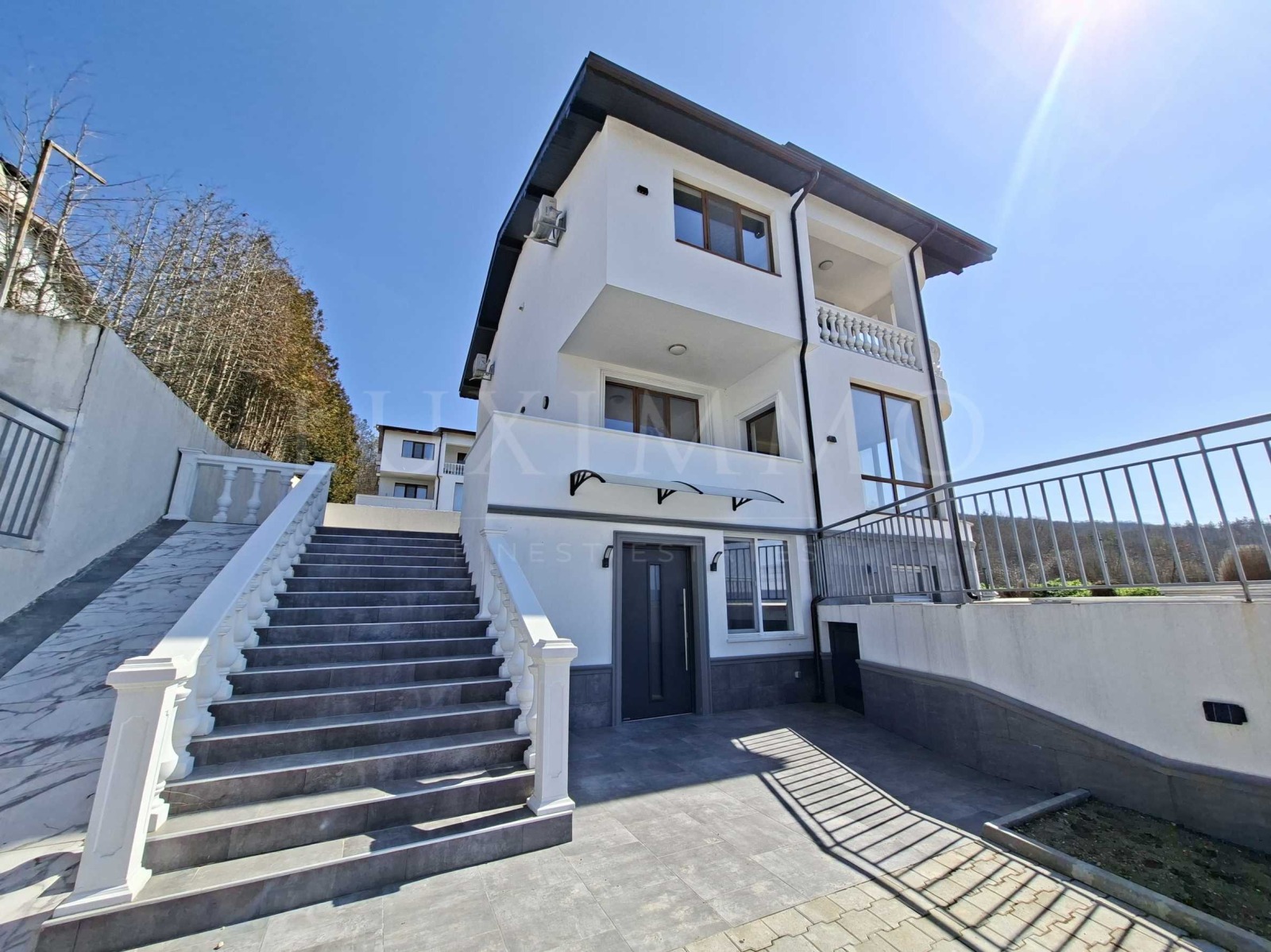 Продава КЪЩА, с. Оброчище, област Добрич