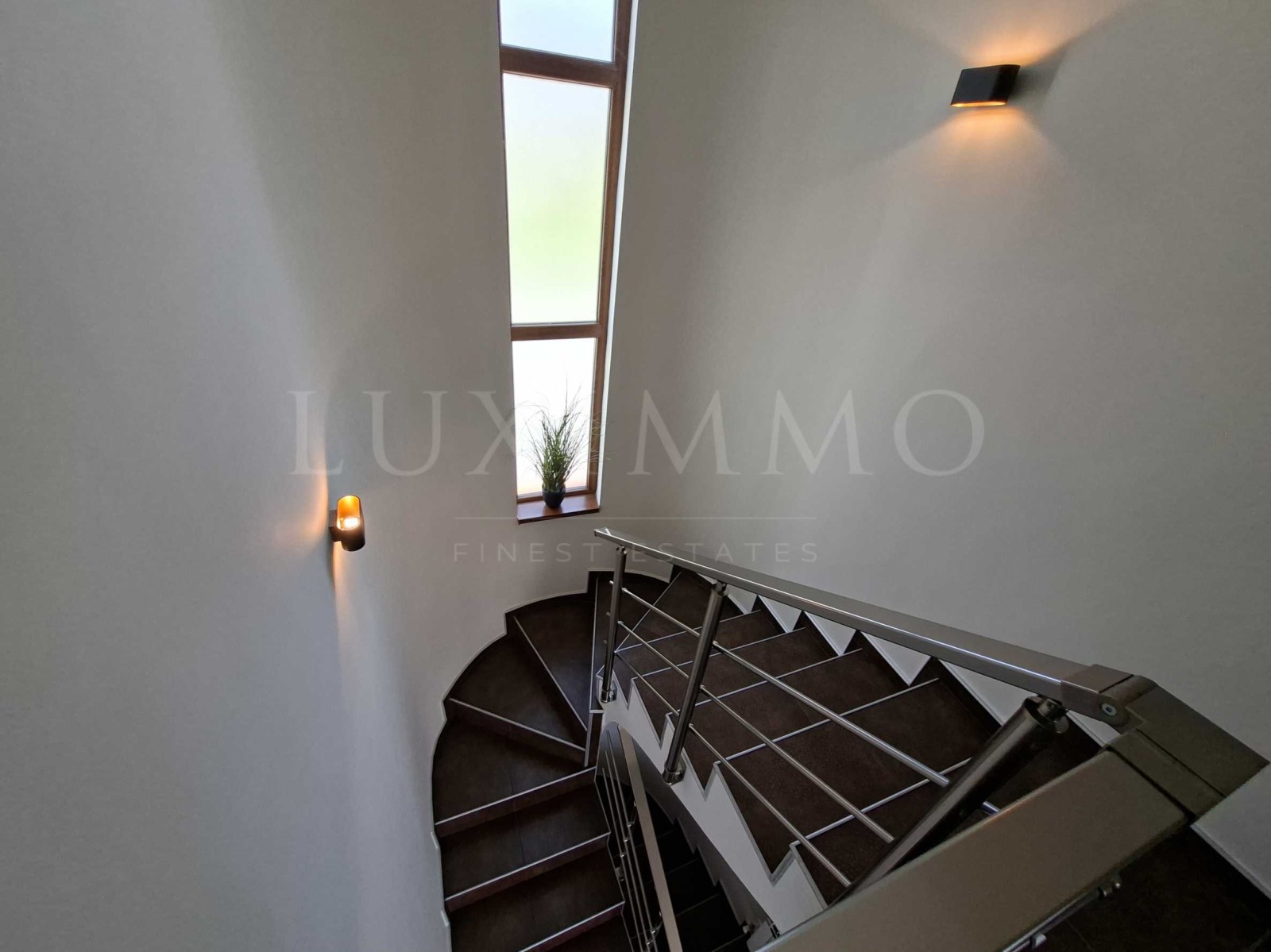 Продава КЪЩА, с. Оброчище, област Добрич, снимка 10 - Къщи - 54753388