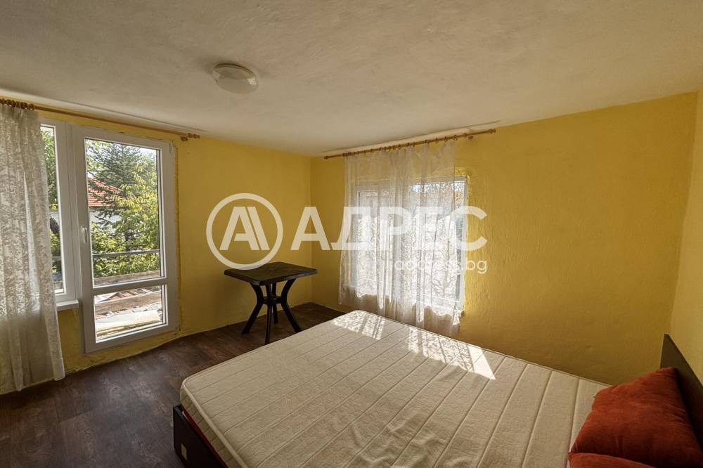 Продава КЪЩА, с. Опицвет, област София област, снимка 3 - Къщи - 55373095
