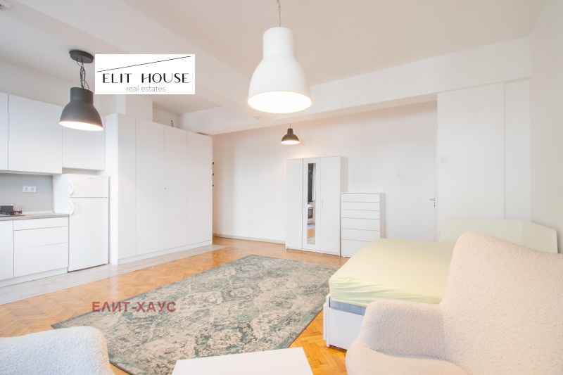 Myytävänä  Studio Sofia , Tsentar , 55 neliömetriä | 80864985 - kuva [5]
