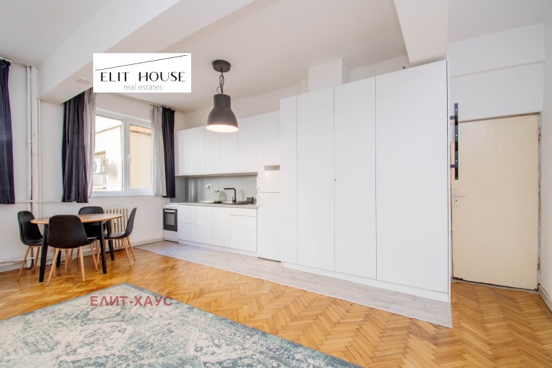 Myytävänä  Studio Sofia , Tsentar , 55 neliömetriä | 80864985 - kuva [4]