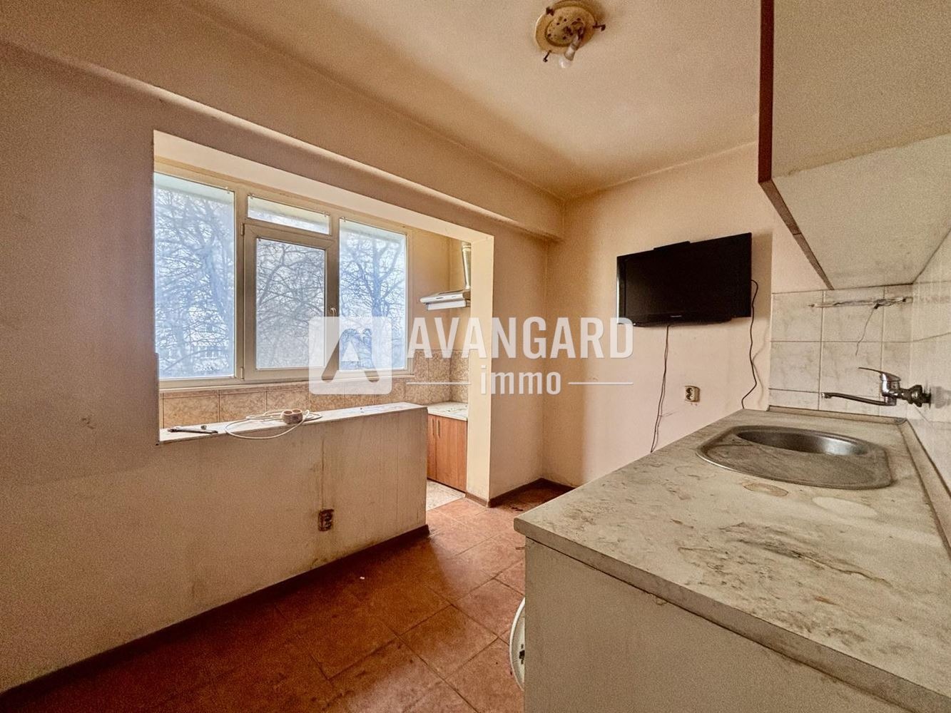 Продава 3-СТАЕН, гр. Варна, Цветен квартал, снимка 2 - Апартаменти - 54614050