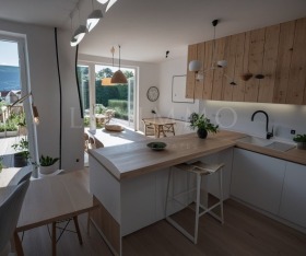 4-СТАЕН, 161 m2