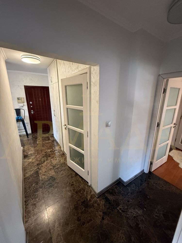 Myytävänä  2 makuuhuonetta Plovdiv , Karšijaka , 120 neliömetriä | 18374493 - kuva [16]