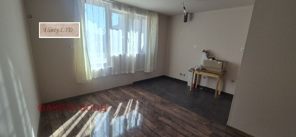 Продава 2-СТАЕН, гр. Велико Търново, Бузлуджа, снимка 7 - Апартаменти - 52708598