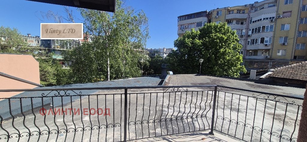 Продава 2-СТАЕН, гр. Велико Търново, Бузлуджа, снимка 12 - Апартаменти - 52708598
