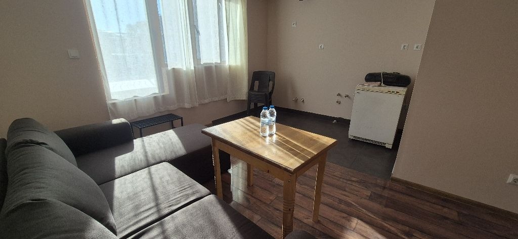 Продава 2-СТАЕН, гр. Велико Търново, Бузлуджа, снимка 3 - Апартаменти - 52708598
