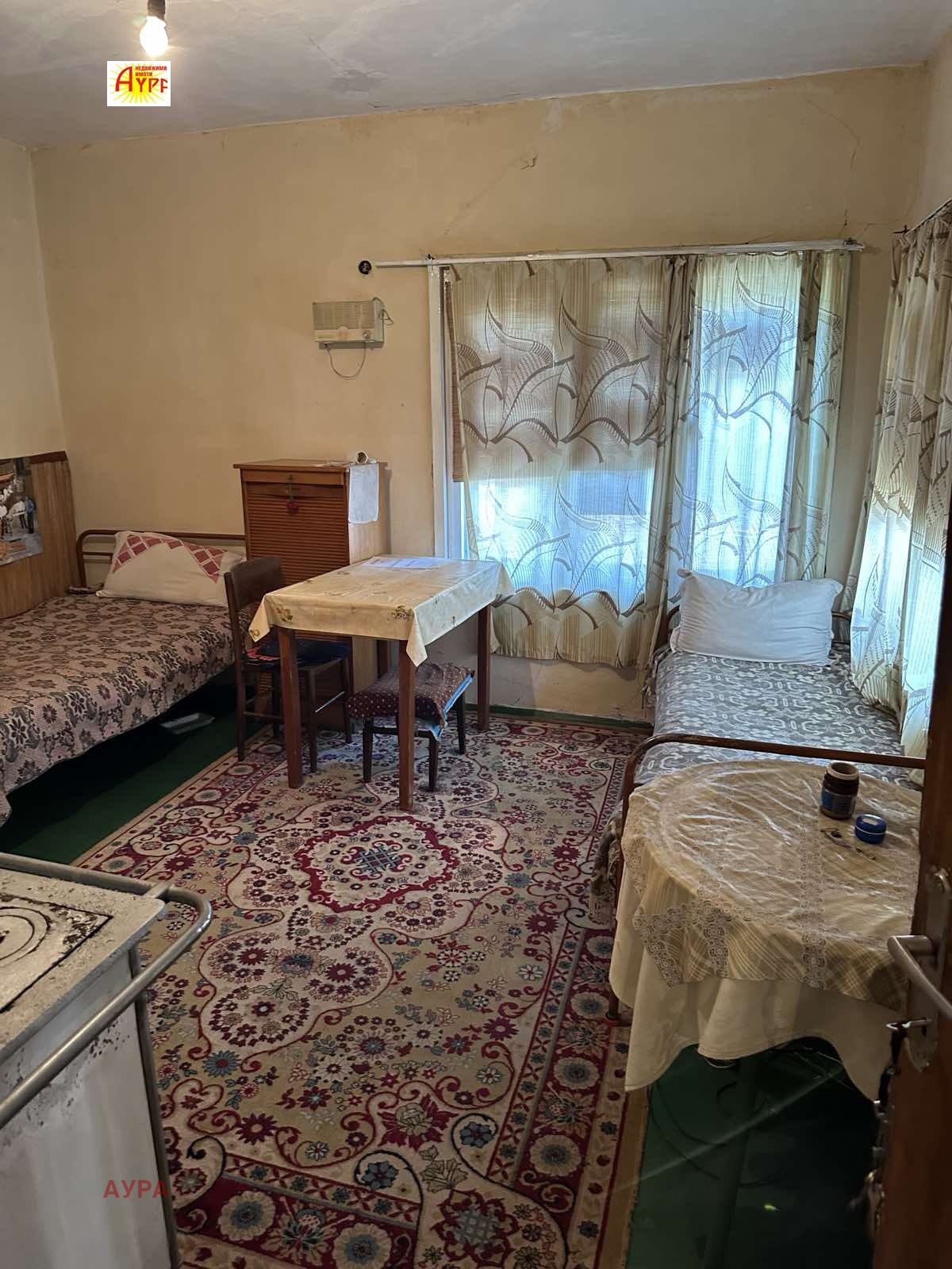 Продава КЪЩА, с. Хайредин, област Враца, снимка 3 - Къщи - 53626364