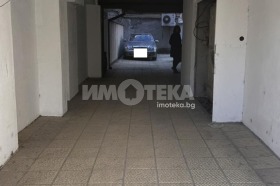 ГАРАЖ, ПАРКОМЯСТО, 24 m2